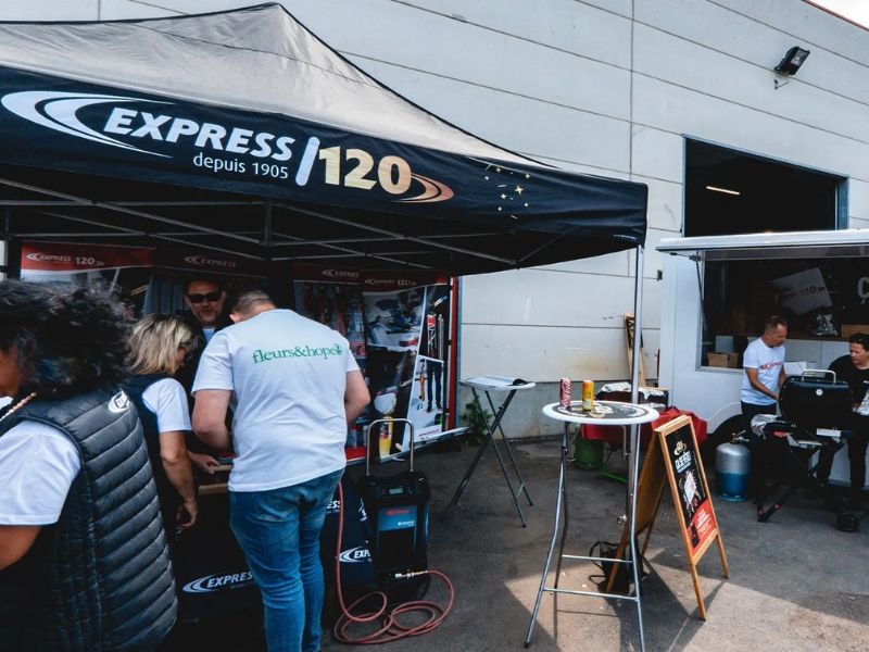 express tour.jpg